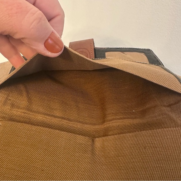 Mundi Long Wallet Brown Black Pebble Leather Gold Hardware Snap Coin Pocket Card - Picture 16 of 16